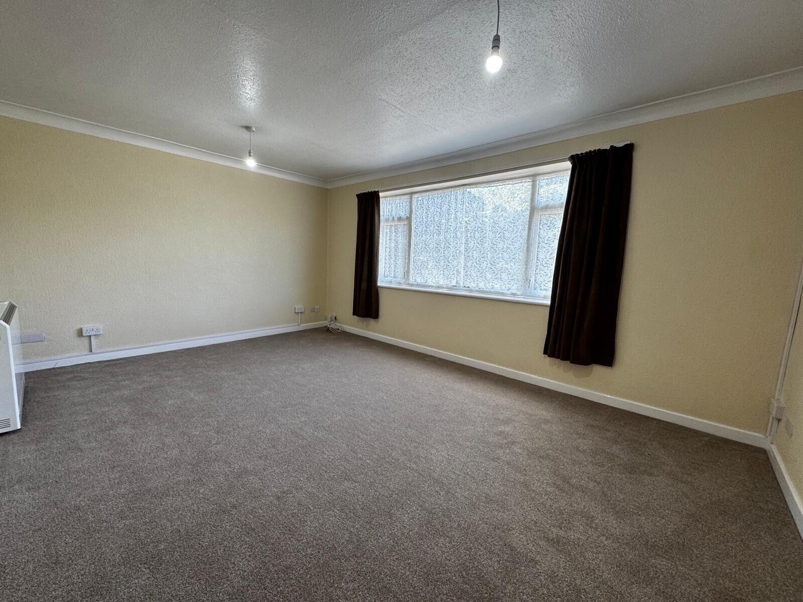 Flat Garrard Gardens in Birmingham