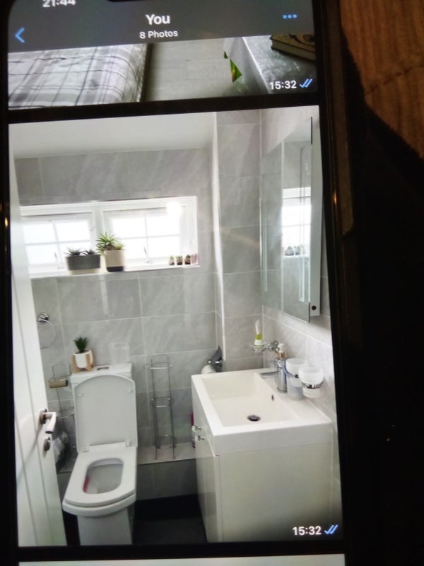 Room Warrington Close in Crawley