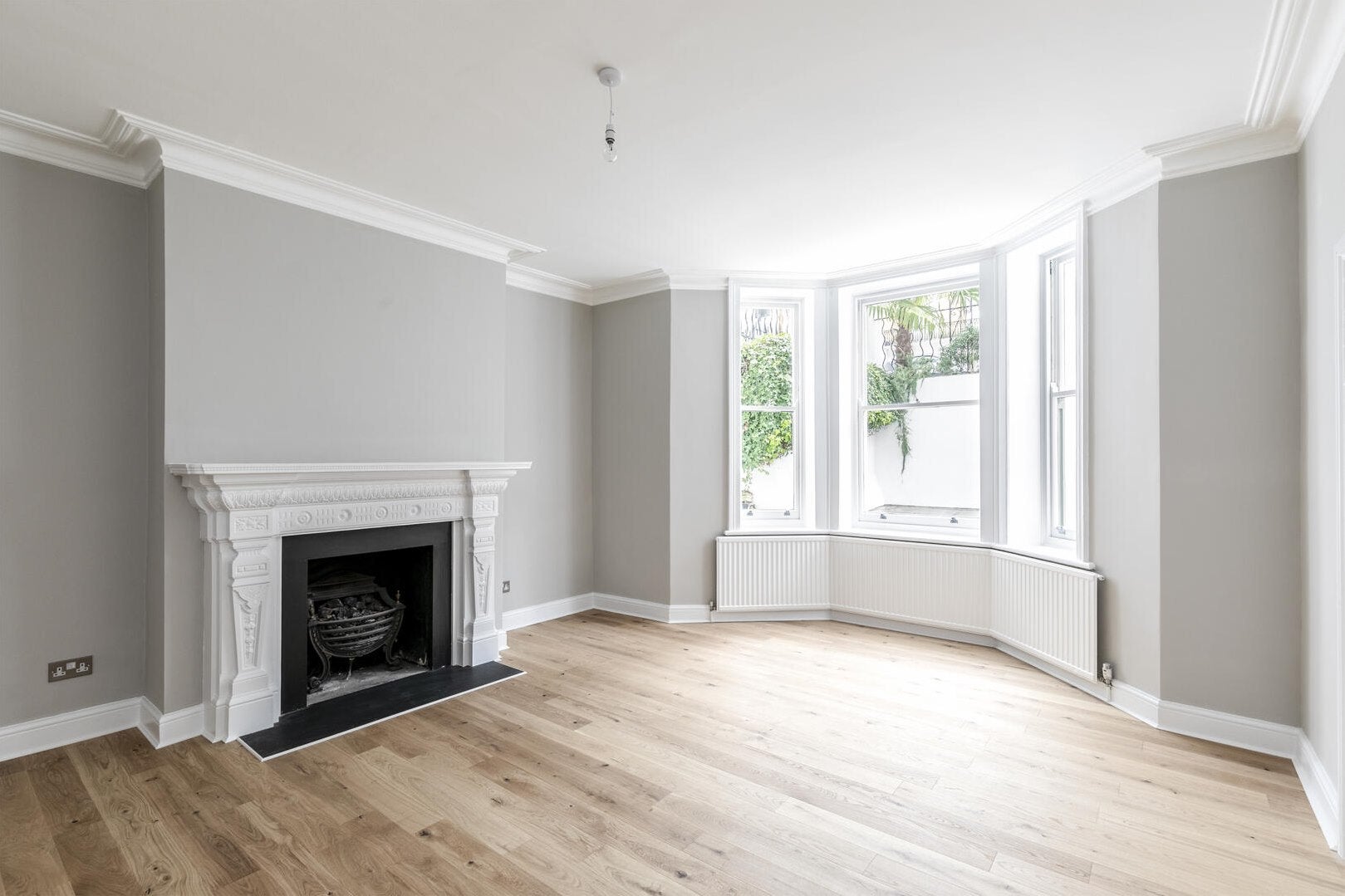 House Belgrave Gardens in City of Westminster
