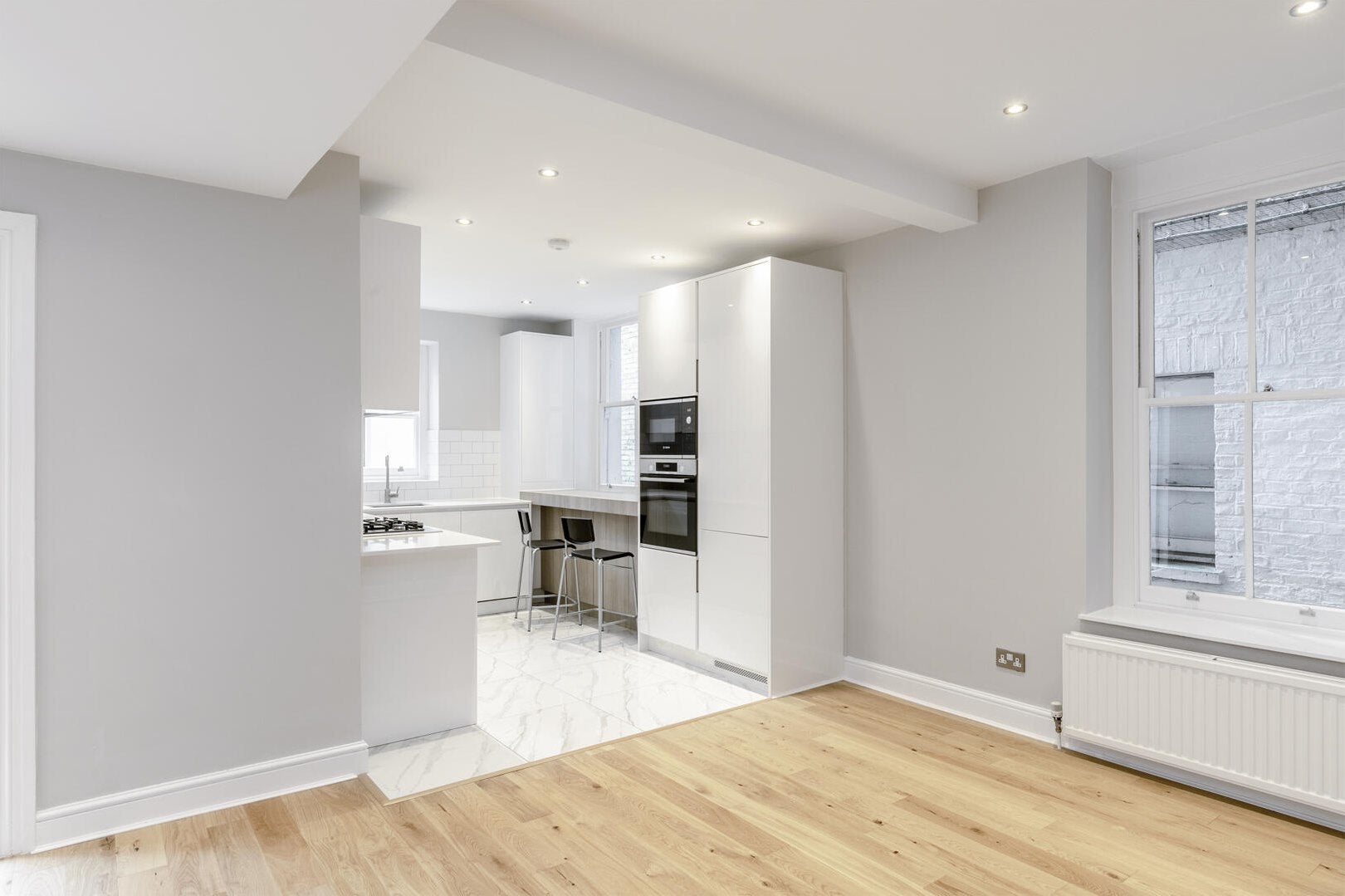 House Belgrave Gardens in City of Westminster
