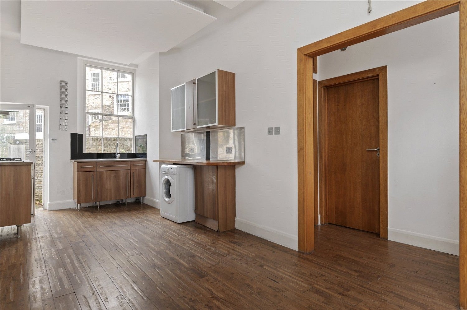 Flat Sekforde Street in Greater London
