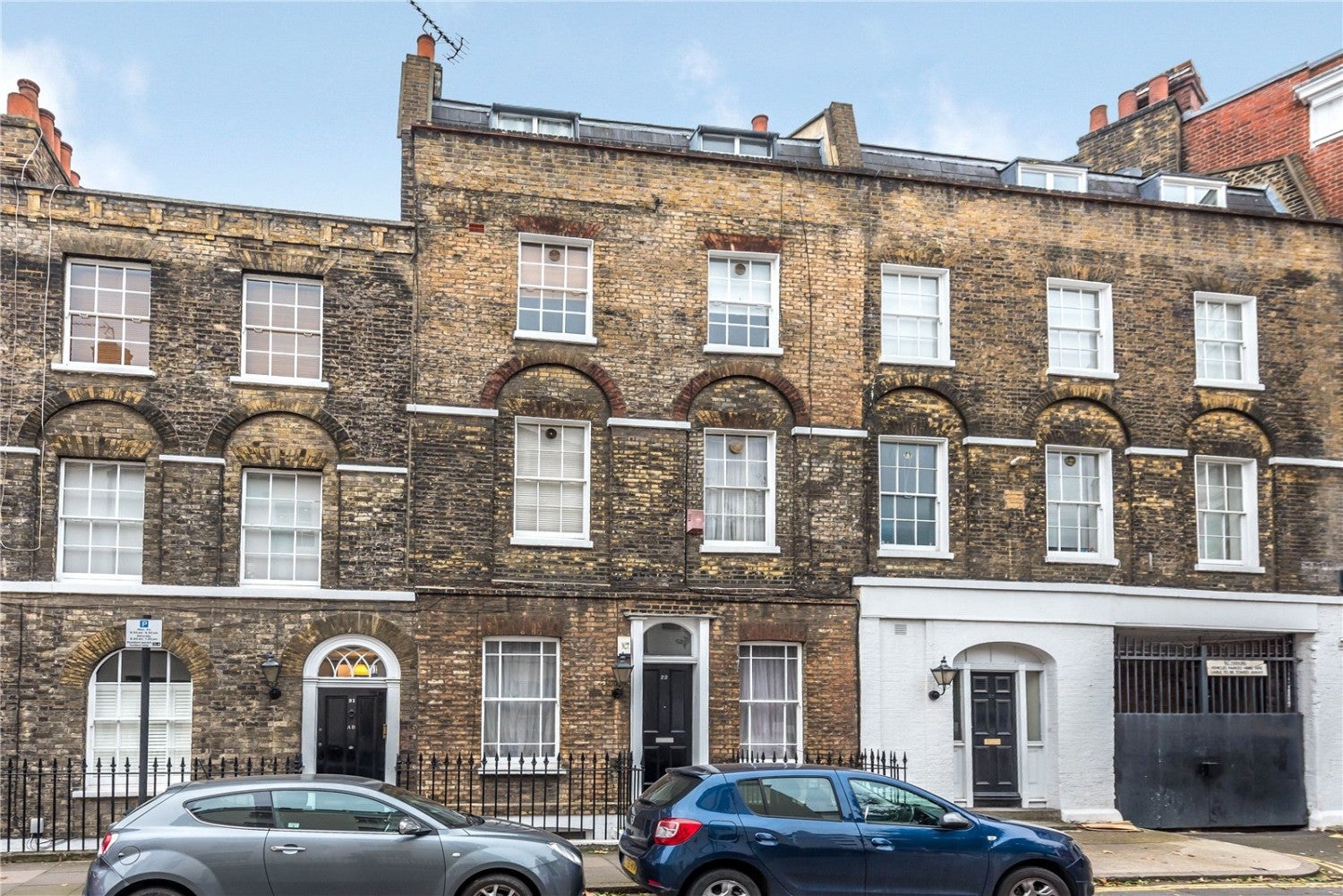Flat Sekforde Street in Greater London