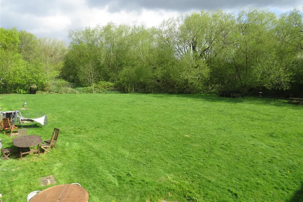 Flat Cuffley Court in Dacorum
