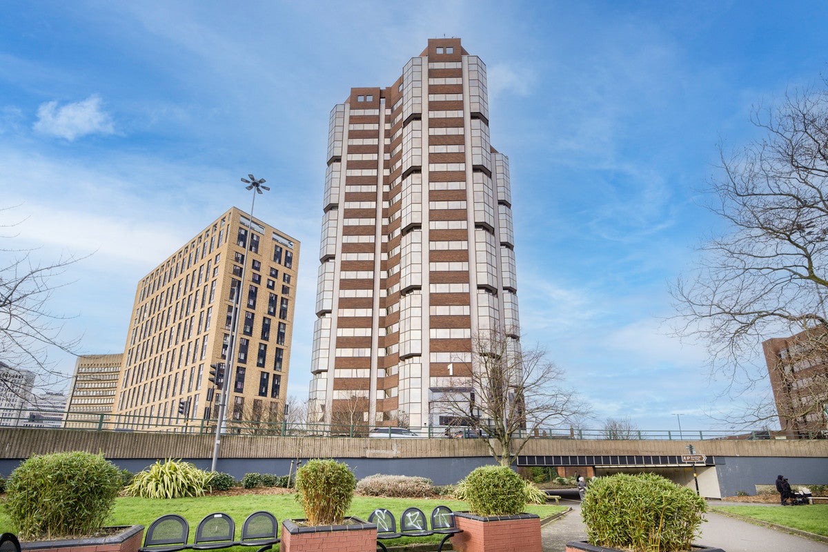 Flat Hagley Road in Birmingham