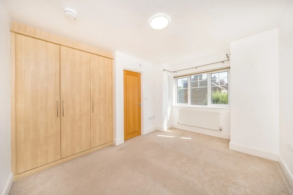 House Camac Road in Greater London