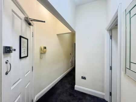 Flat Guru Ravidass Lane in Bedford
