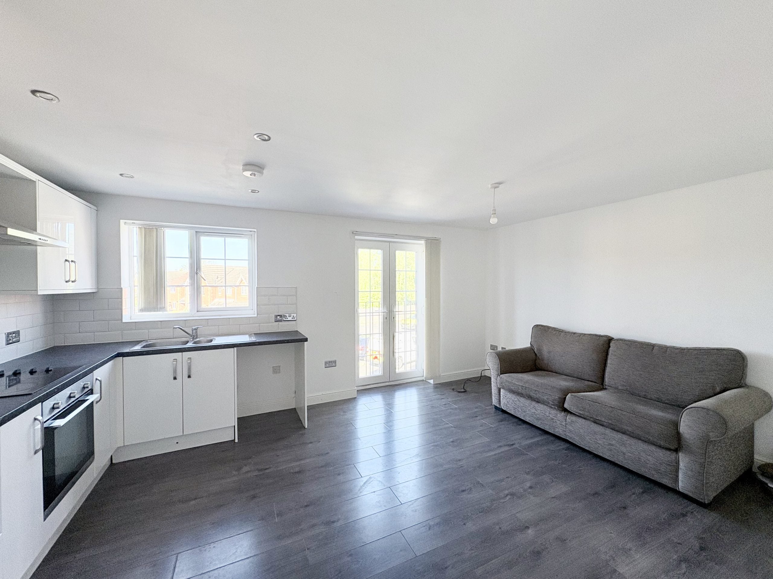 Flat Olympia Court in Doncaster