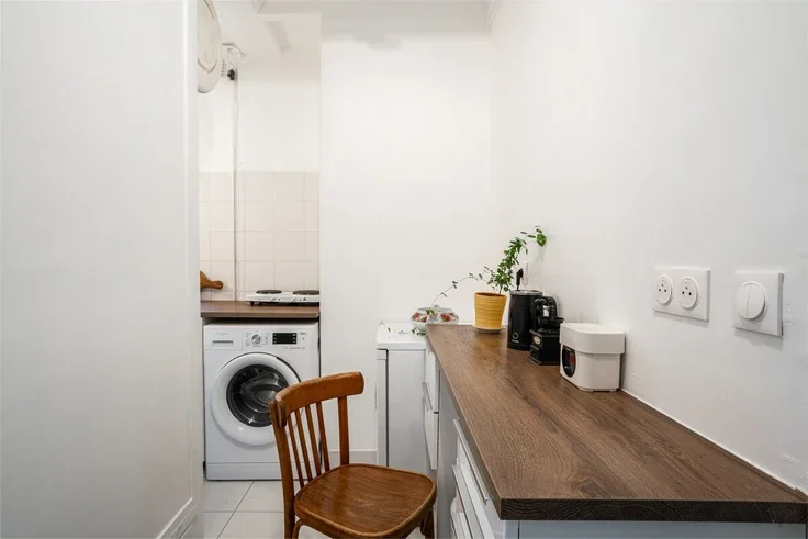 Appartement Rue Pierre l'Ermite à Paris