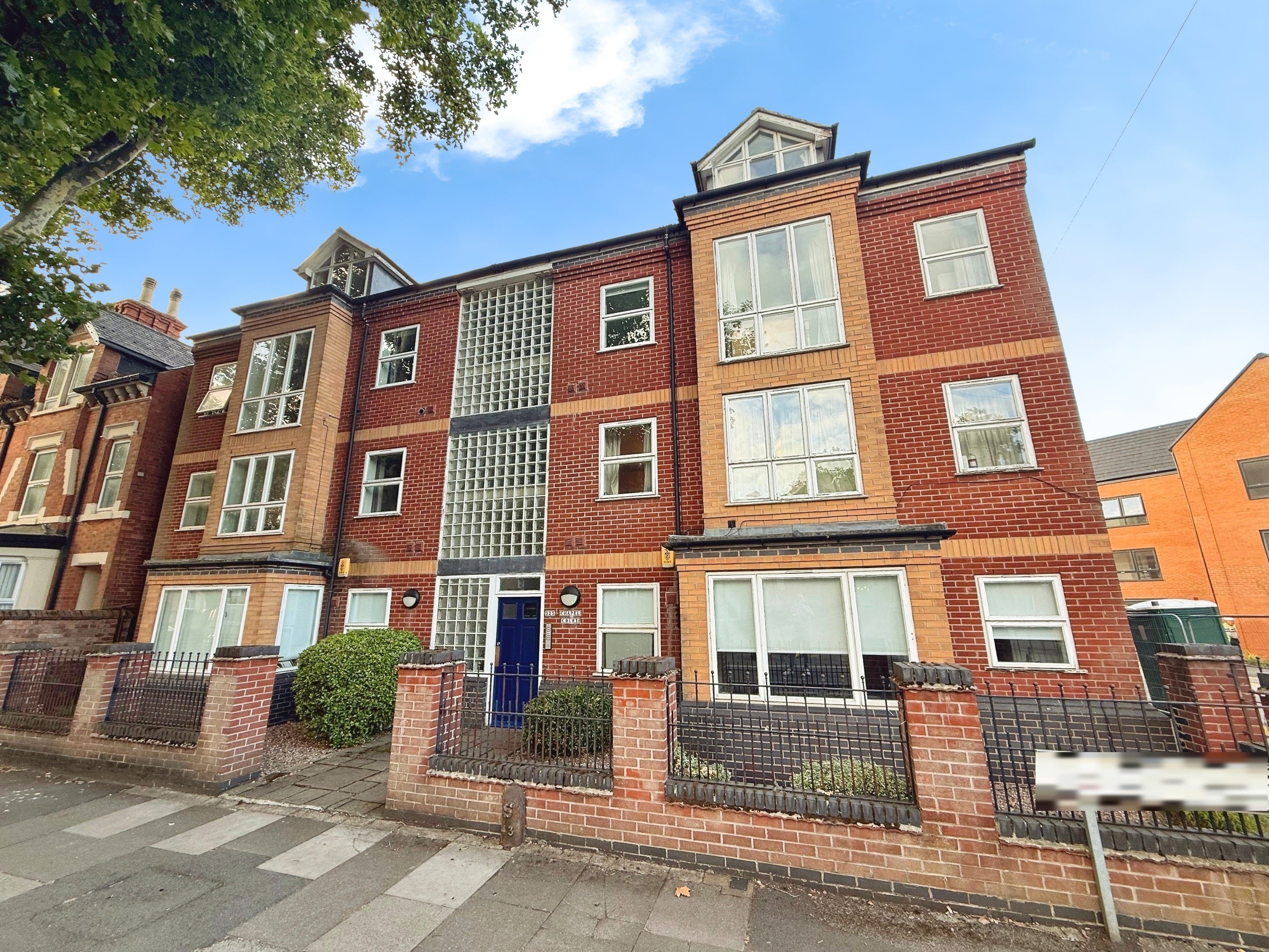 Flat Castle Boulevard in Nottingham