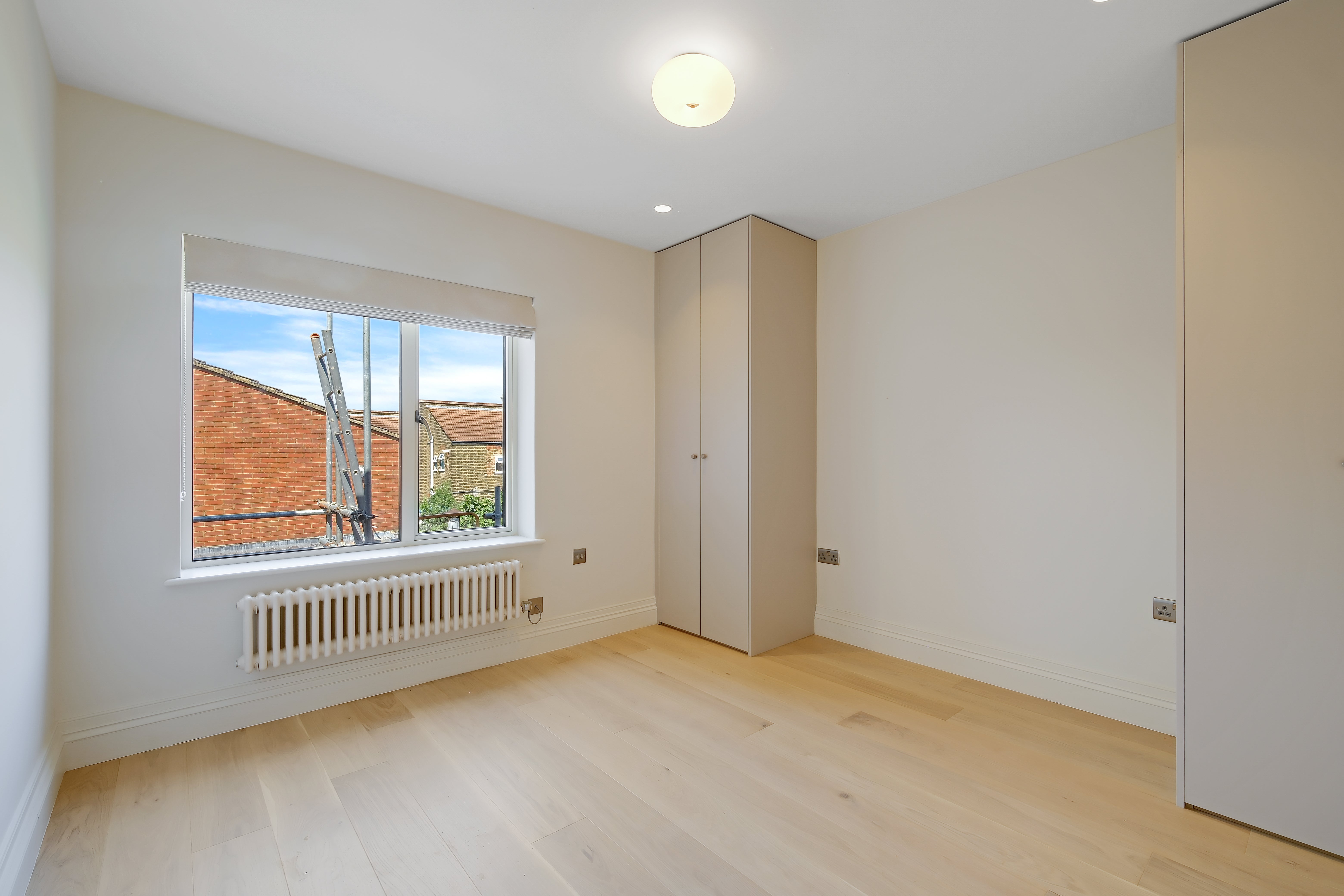 Flat St Ann's Road in Greater London