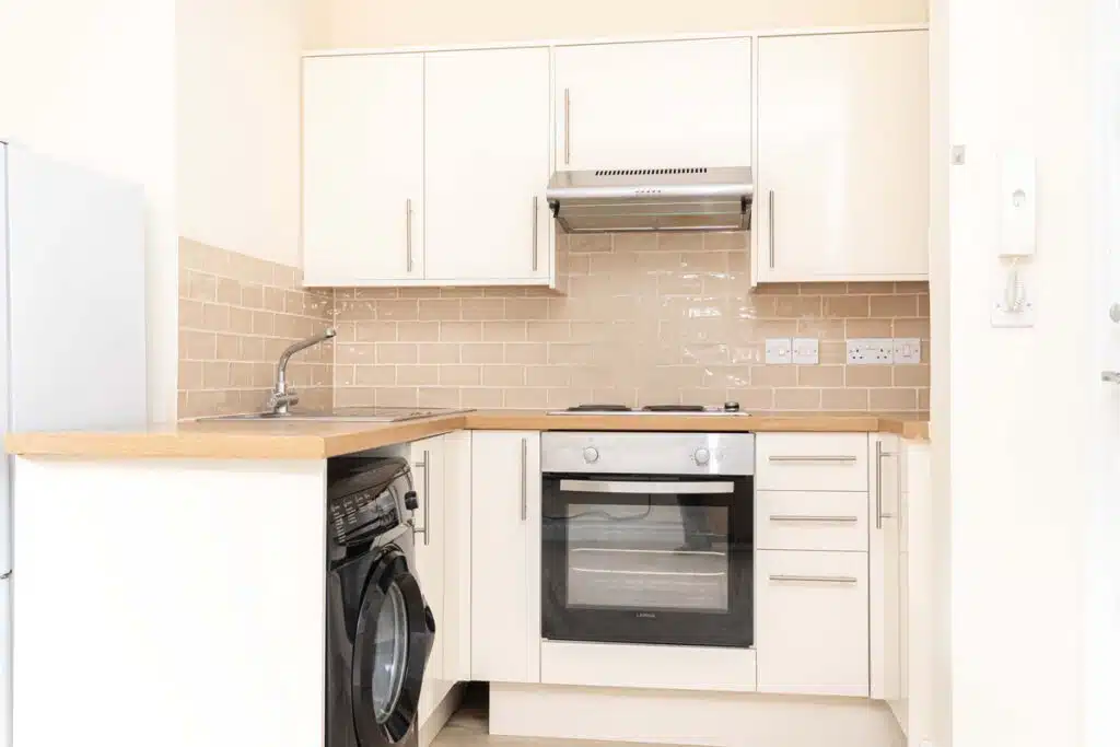Flat Westerham Road in Bournemouth