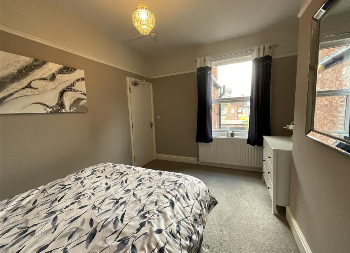 Room Murray Road in Rugby