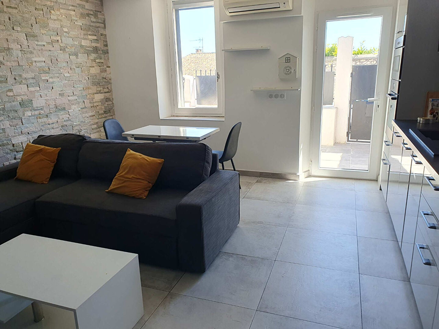 Maison Place de Gueydan à Gardanne