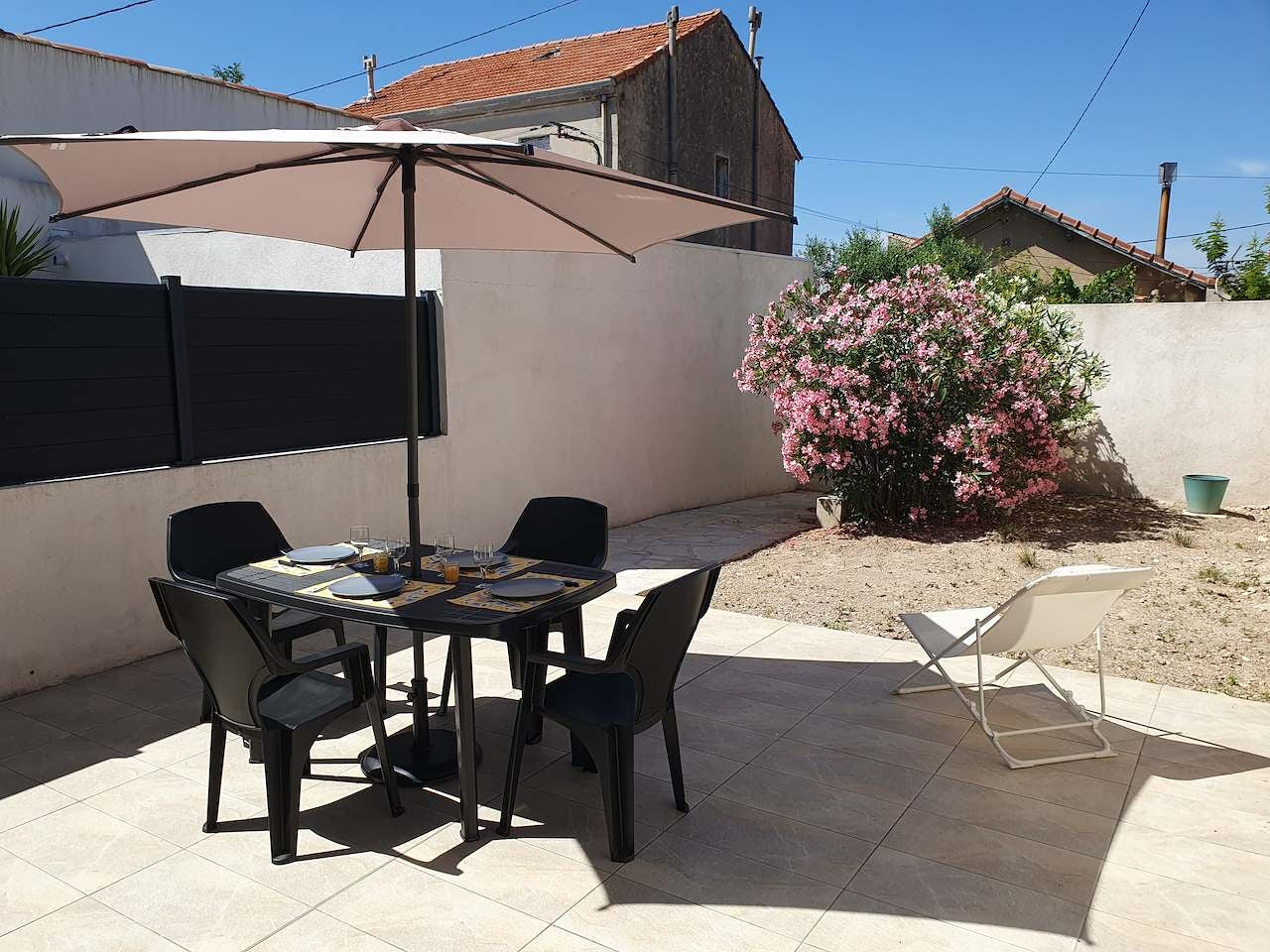 Maison Place de Gueydan à Gardanne
