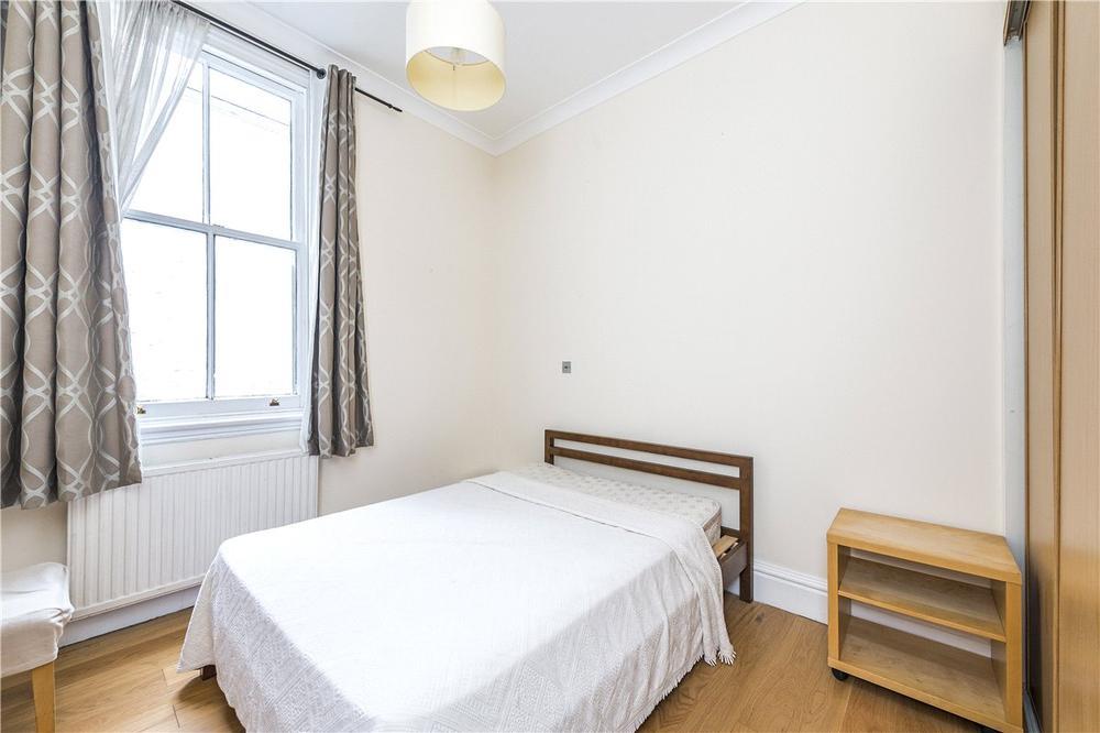 Flat Cleveland Terrace in City of Westminster