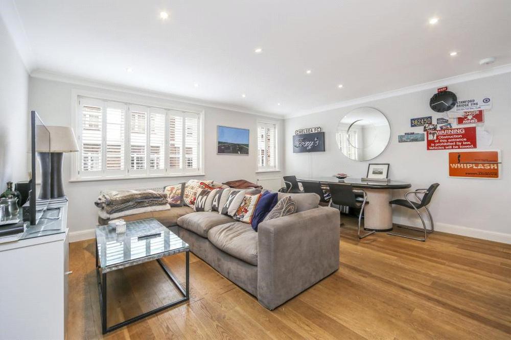 Flat Bell Street in City of Westminster