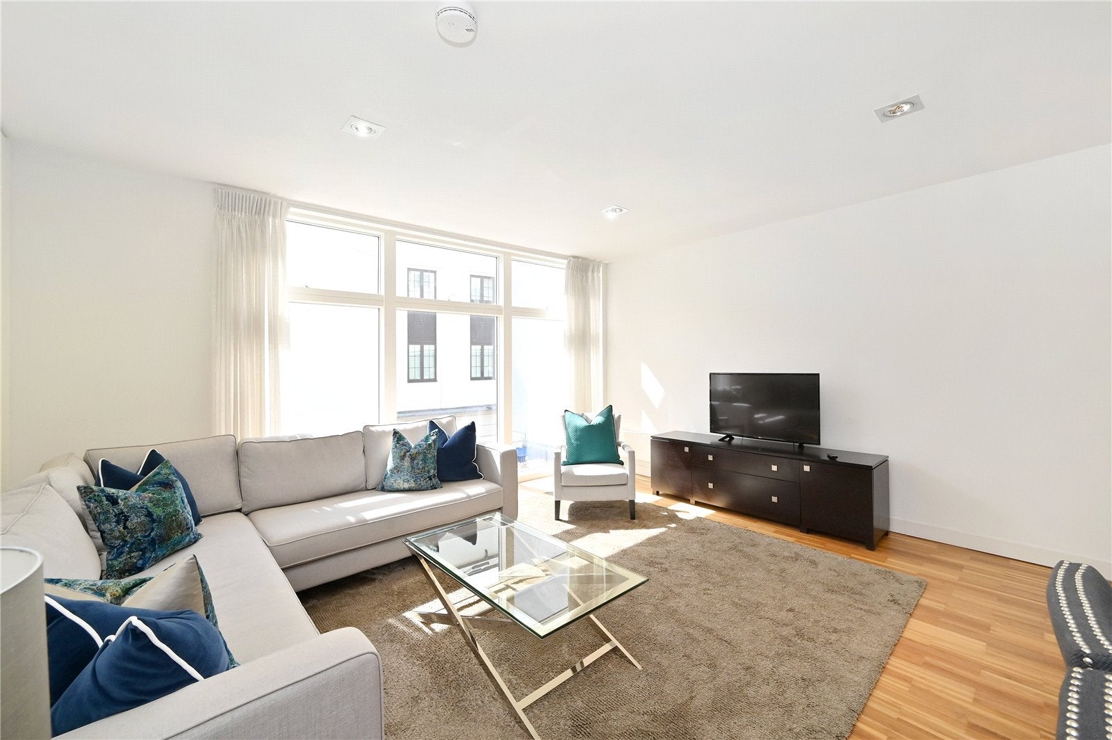 Flat Fulham Road in Greater London