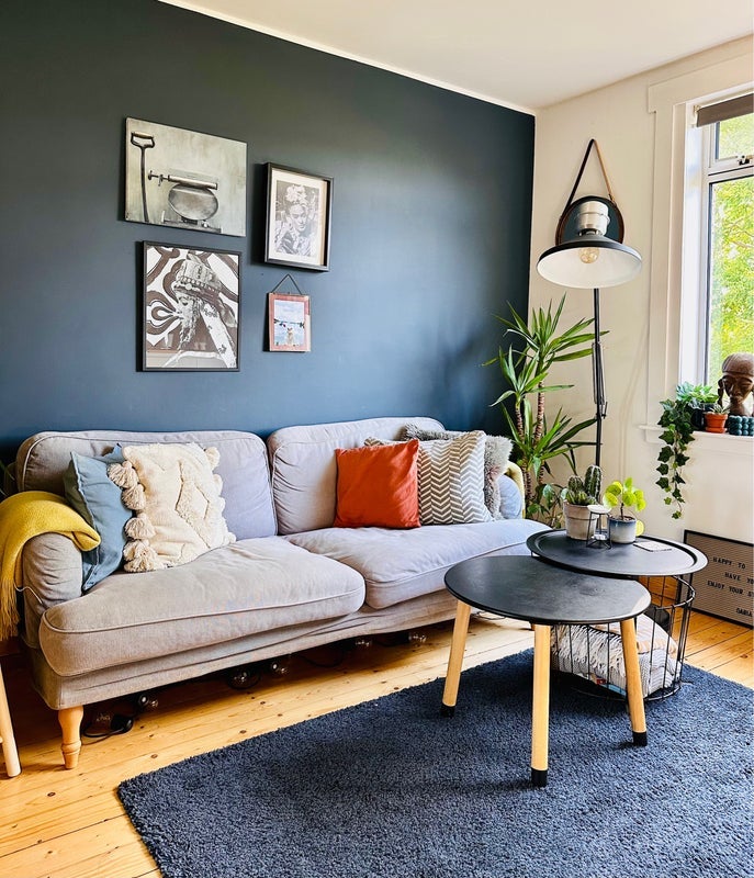 Room Loganlea Avenue in City of Edinburgh