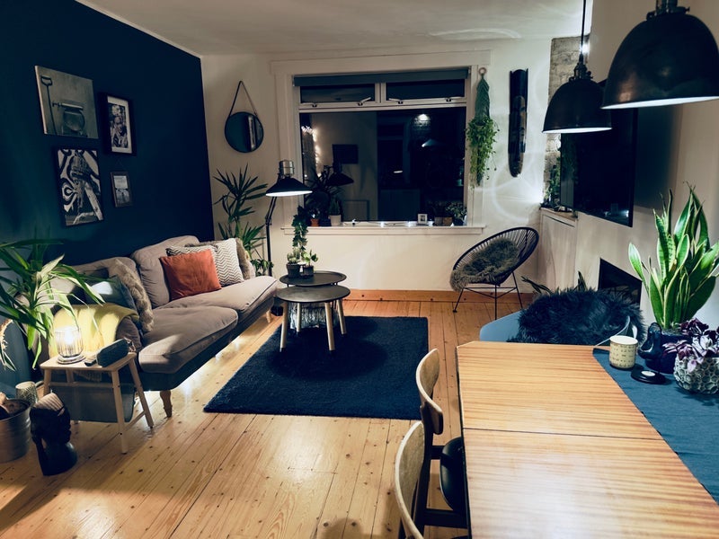 Room Loganlea Avenue in City of Edinburgh