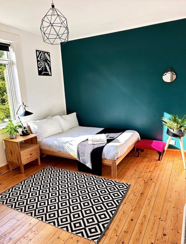 Room Loganlea Avenue in City of Edinburgh