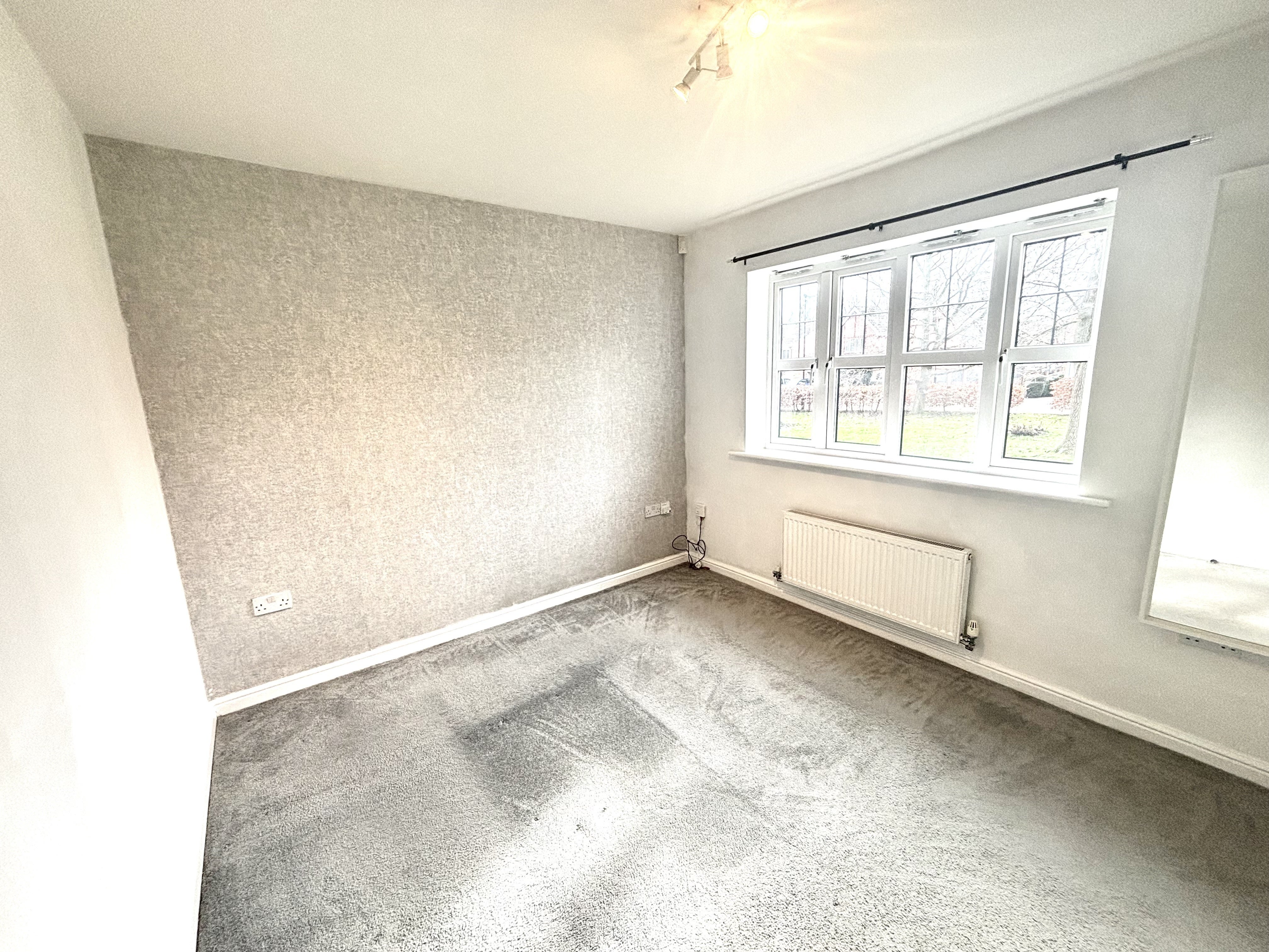 Flat Pickard Drive in Sheffield