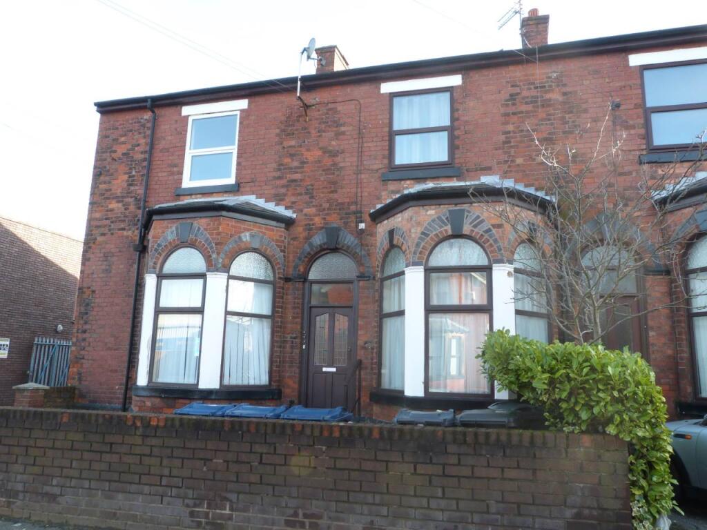 Flat Knowsley Road in West Lancashire