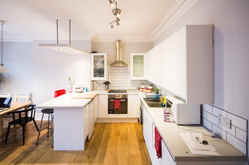 Flat Brixton Road in Greater London
