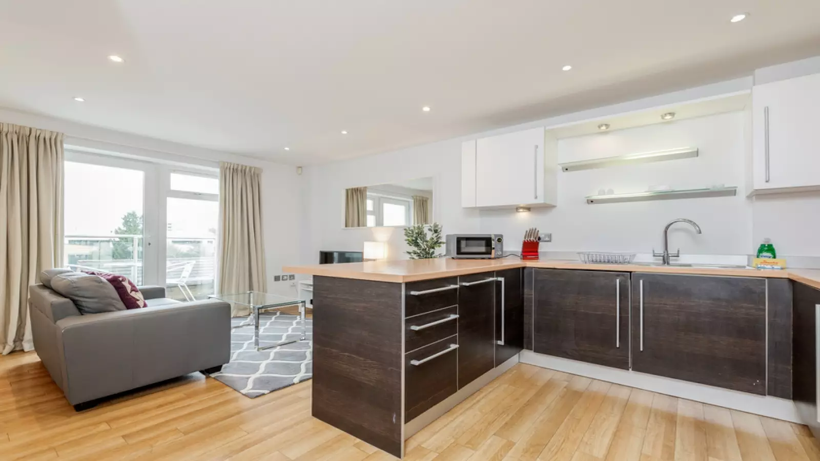 Flat The Mews in Guildford