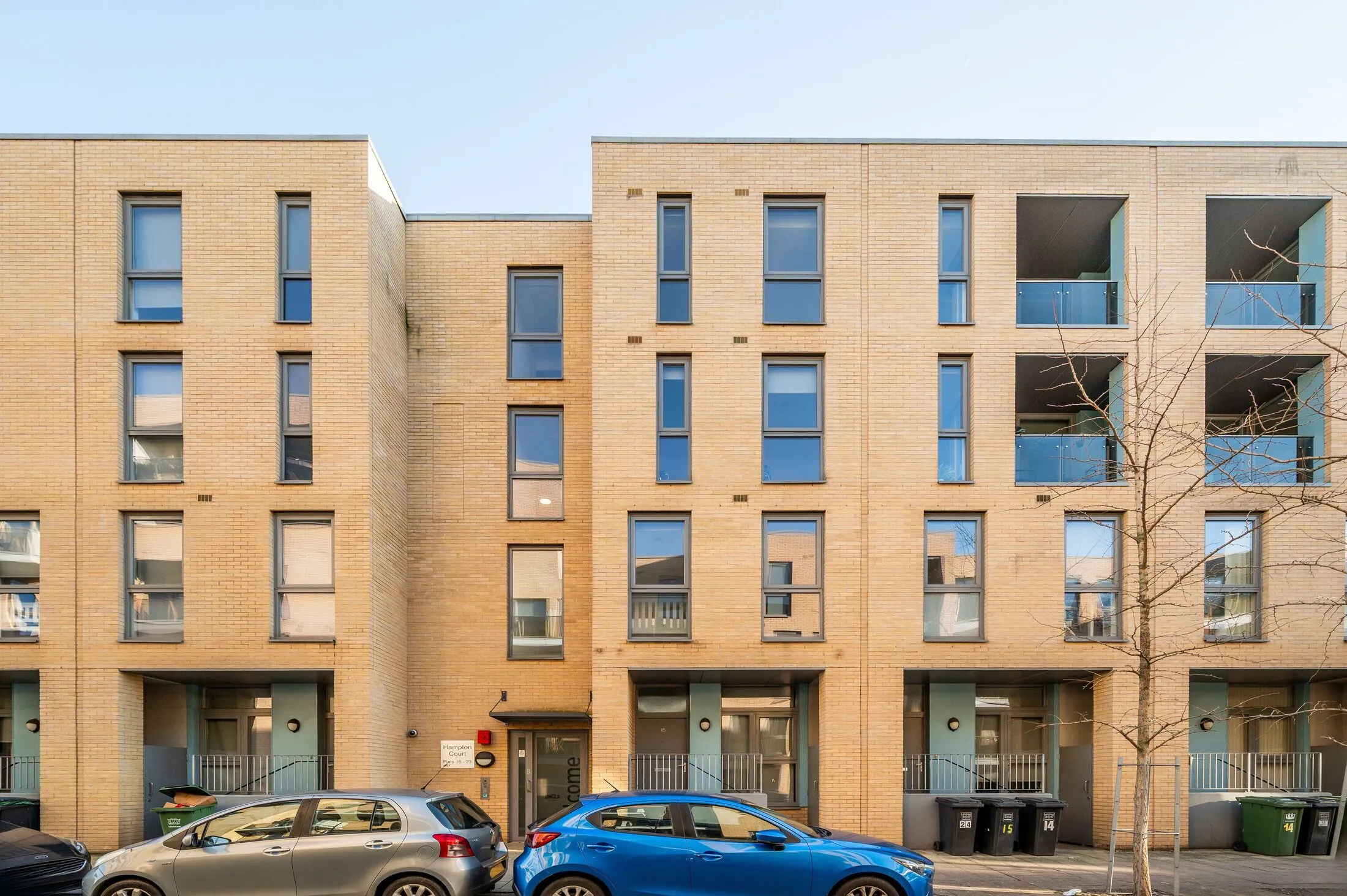 Flat Childeric Road in Greater London