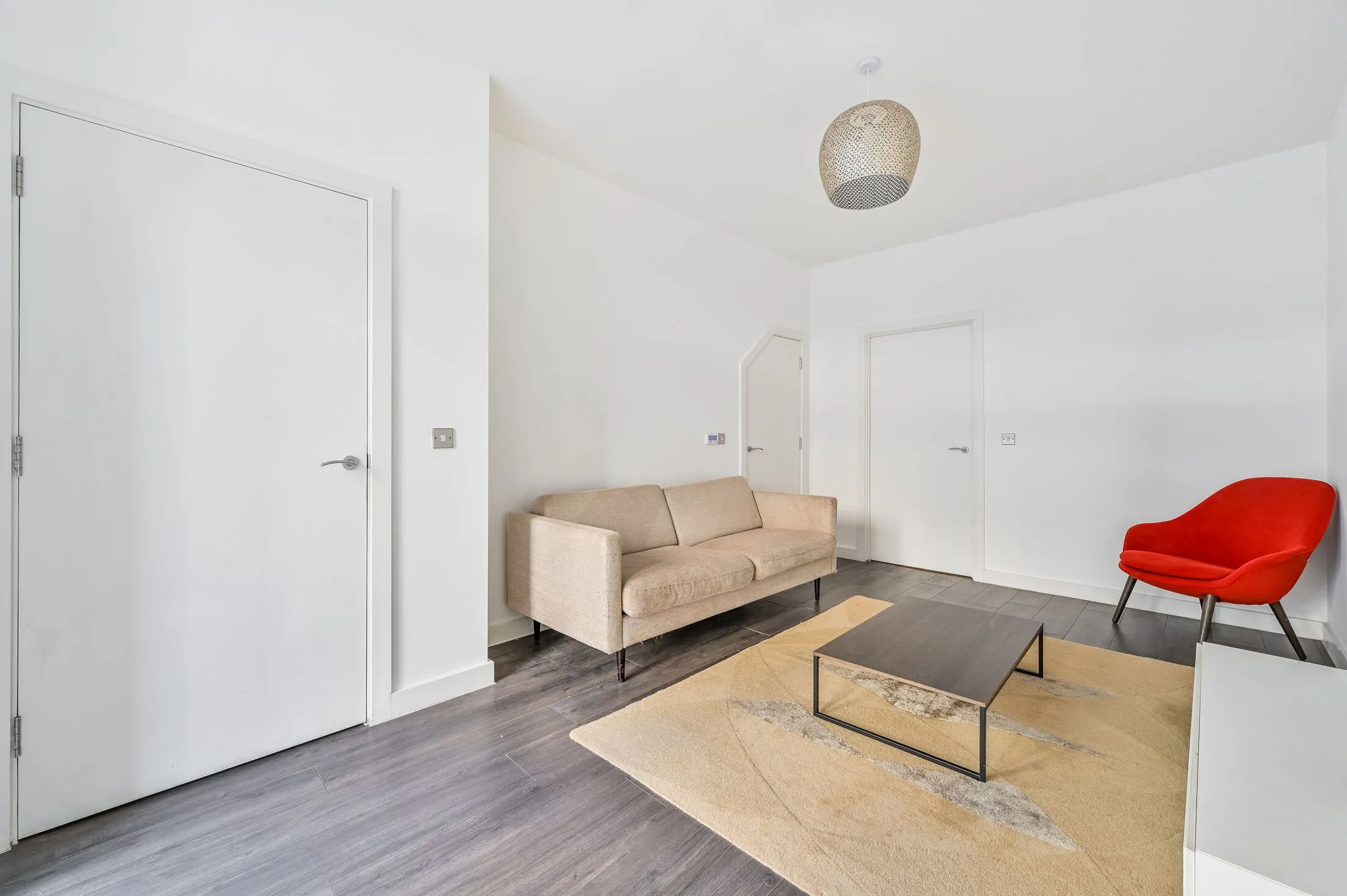 Flat Childeric Road in Greater London