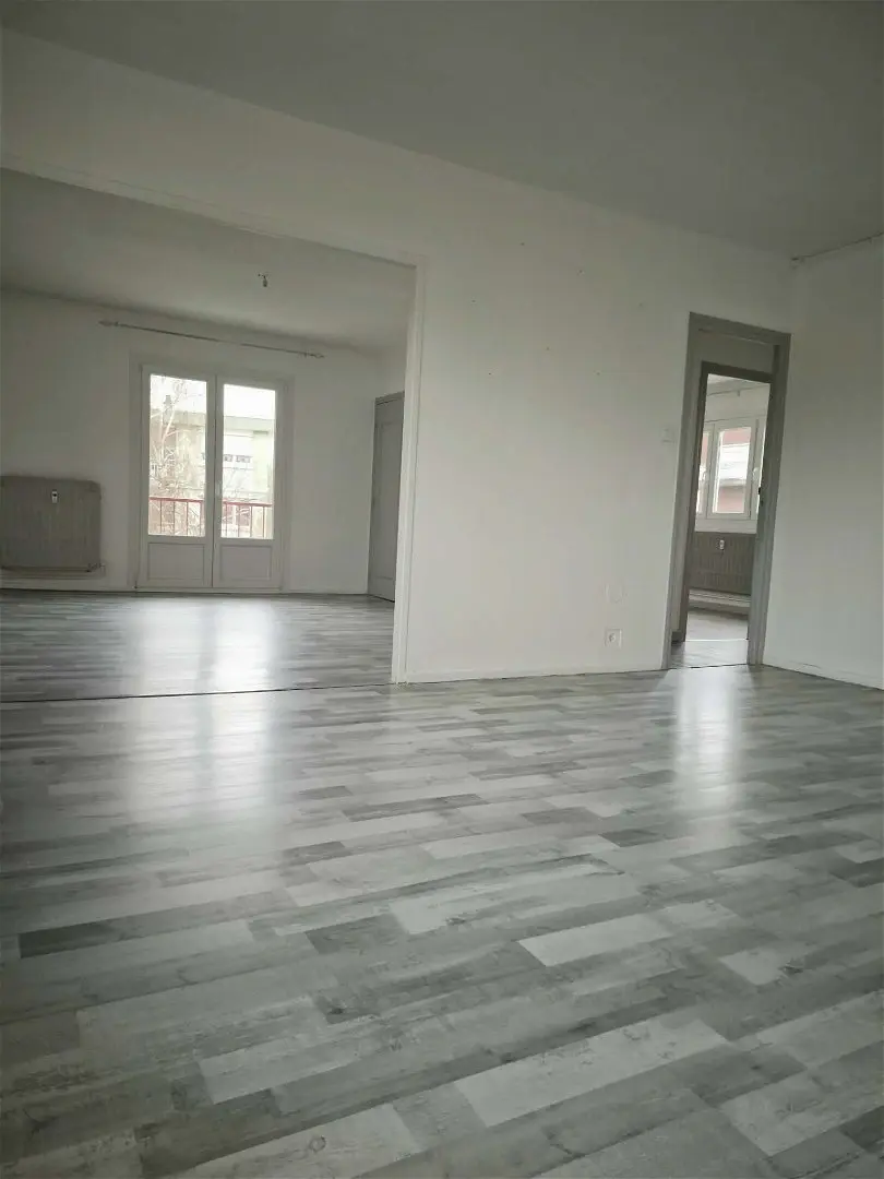 Appartement Rue du Faubourg Sainte-Aldegonde à Maubeuge