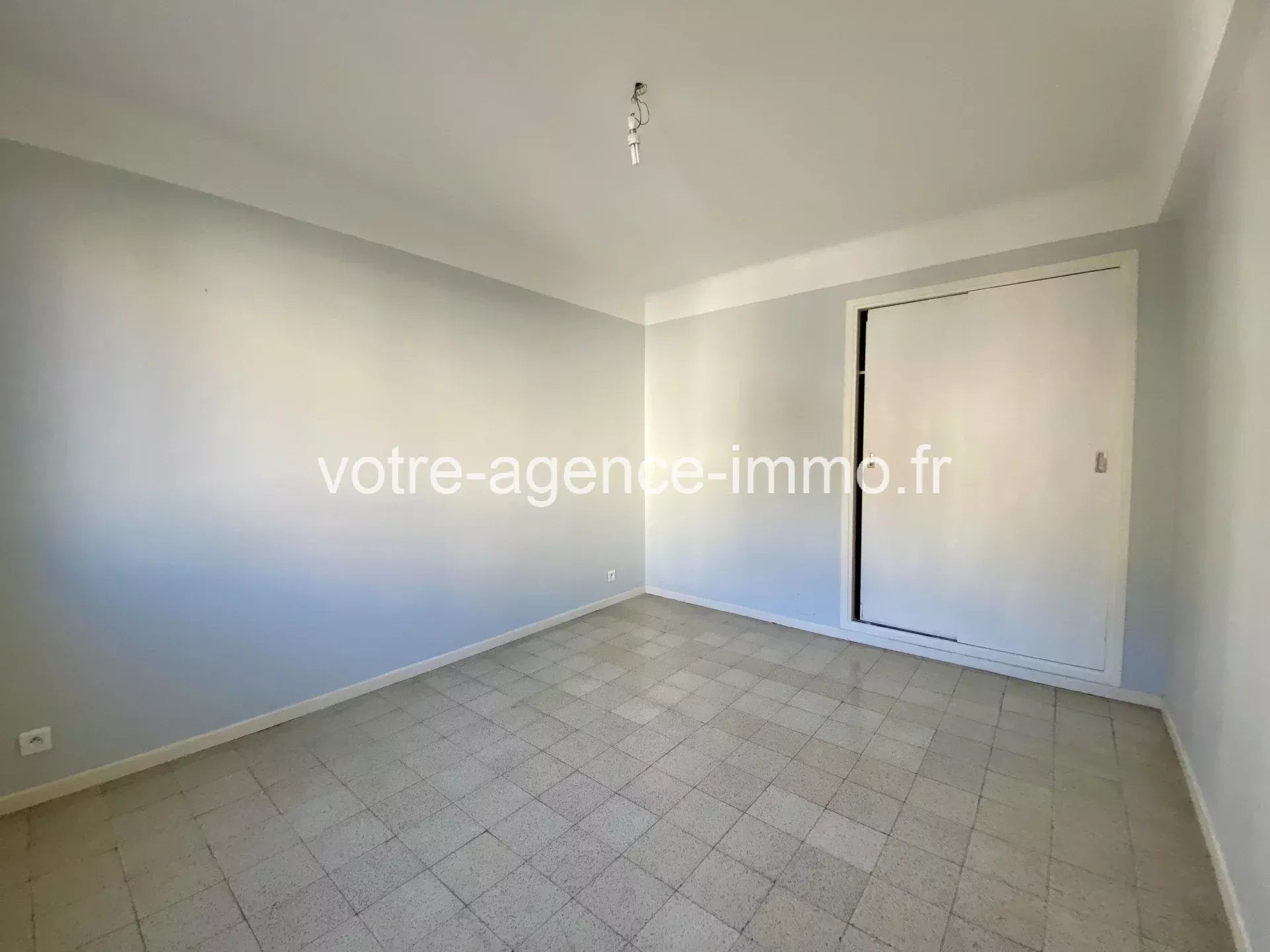 Flat Boulevard Virgile Barel in Nice