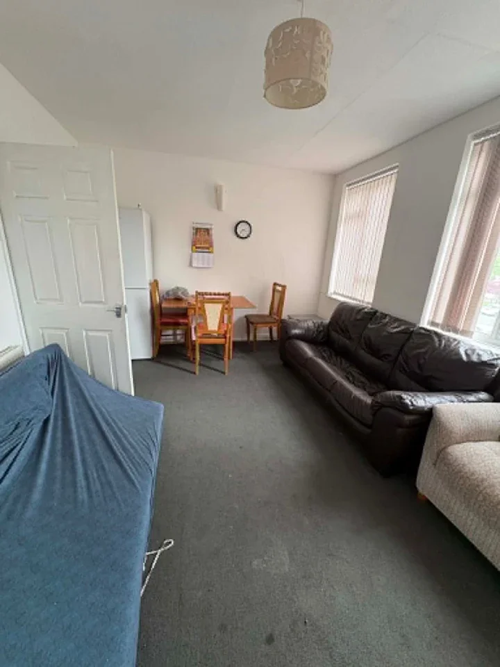 Flat Hagley Road West in Sandwell