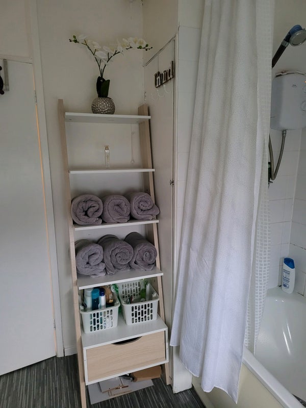 Room Ravenglass Crescent in Bristol