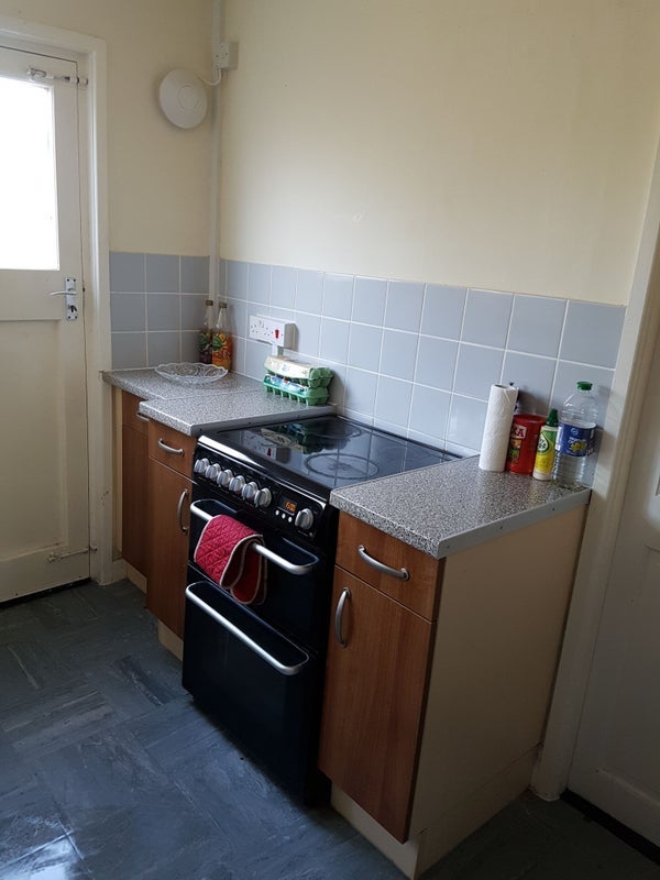 Room Ravenglass Crescent in Bristol