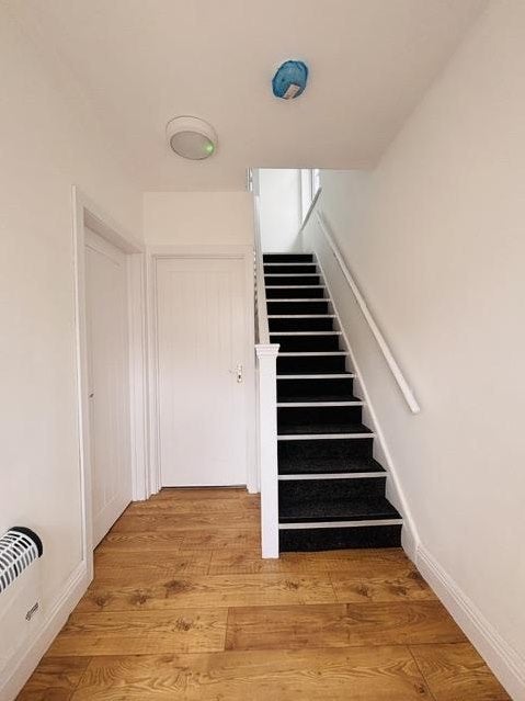 House Kingsholm Road in Bristol