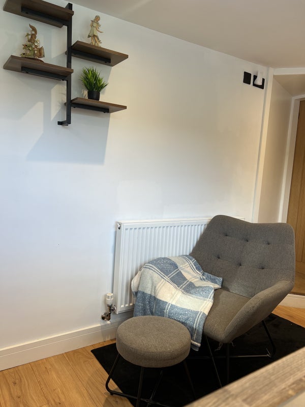 Room Greenwood Road in Leeds