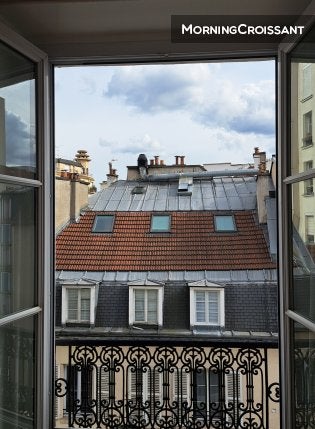 Flat Rue de Charonne in Paris