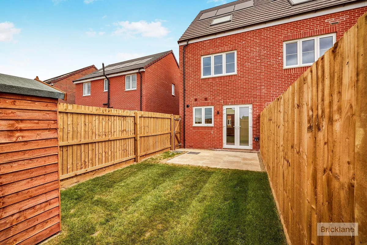House Brampton Valley Way in Harborough