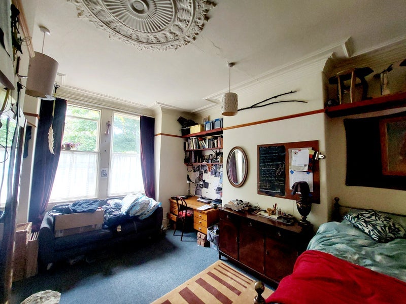 Room Studley Terrace in Newcastle upon Tyne