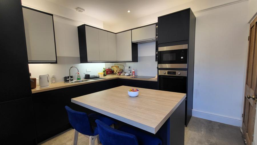 Room Butchers Row in North Devon
