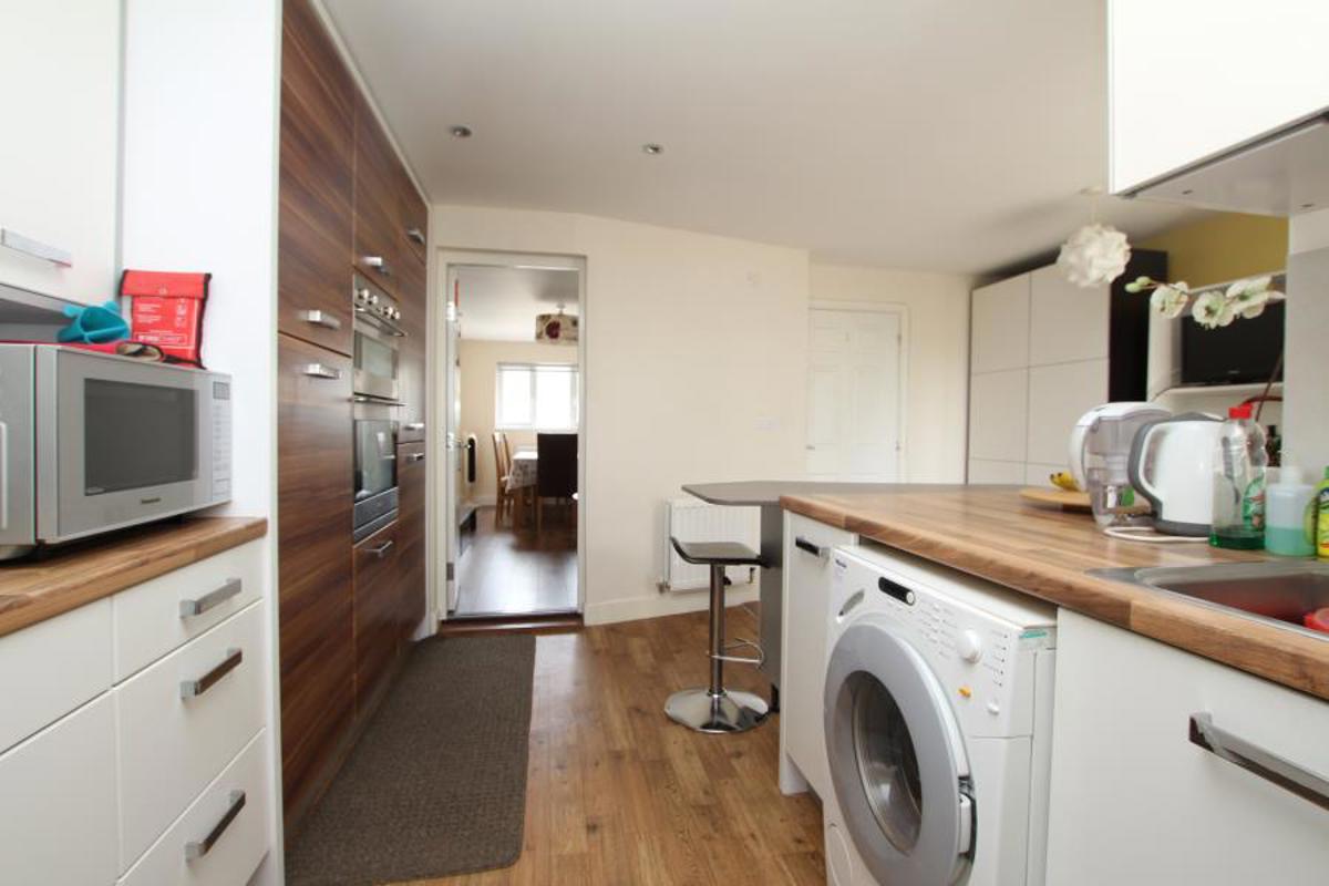 Room Home Leas Close in Stoke Gifford