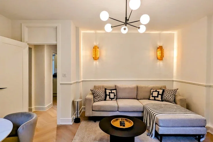 Flat Clerkenwell Road in Greater London