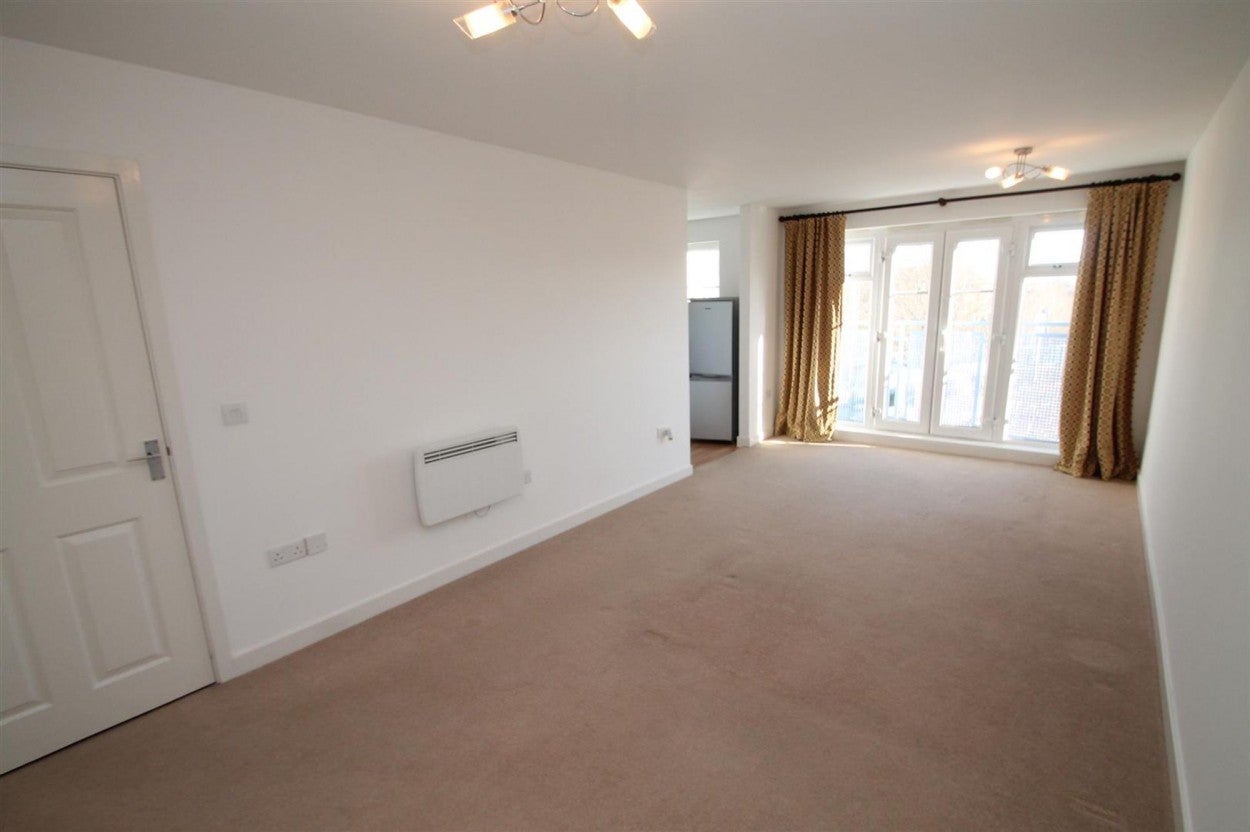 Flat Whistle Road in Warmley