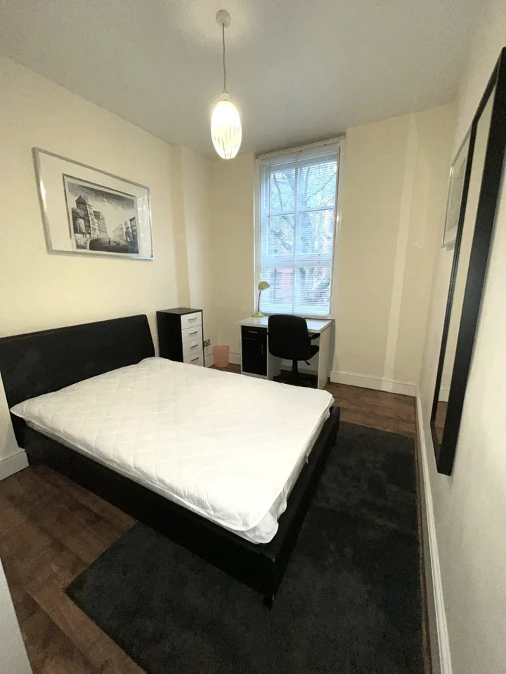 Flat Clerkenwell Road in Greater London