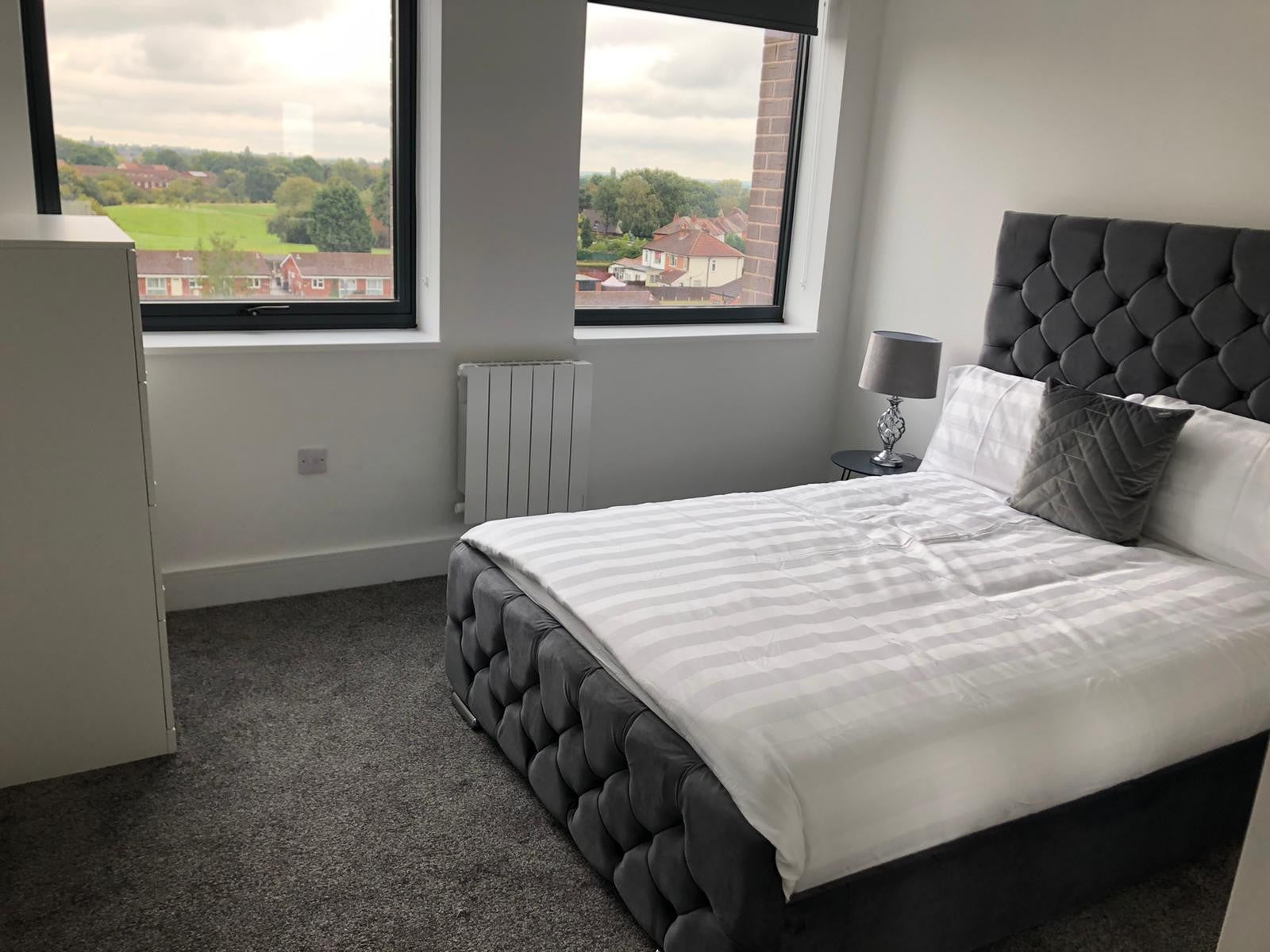 Flat Coventry Road in Birmingham