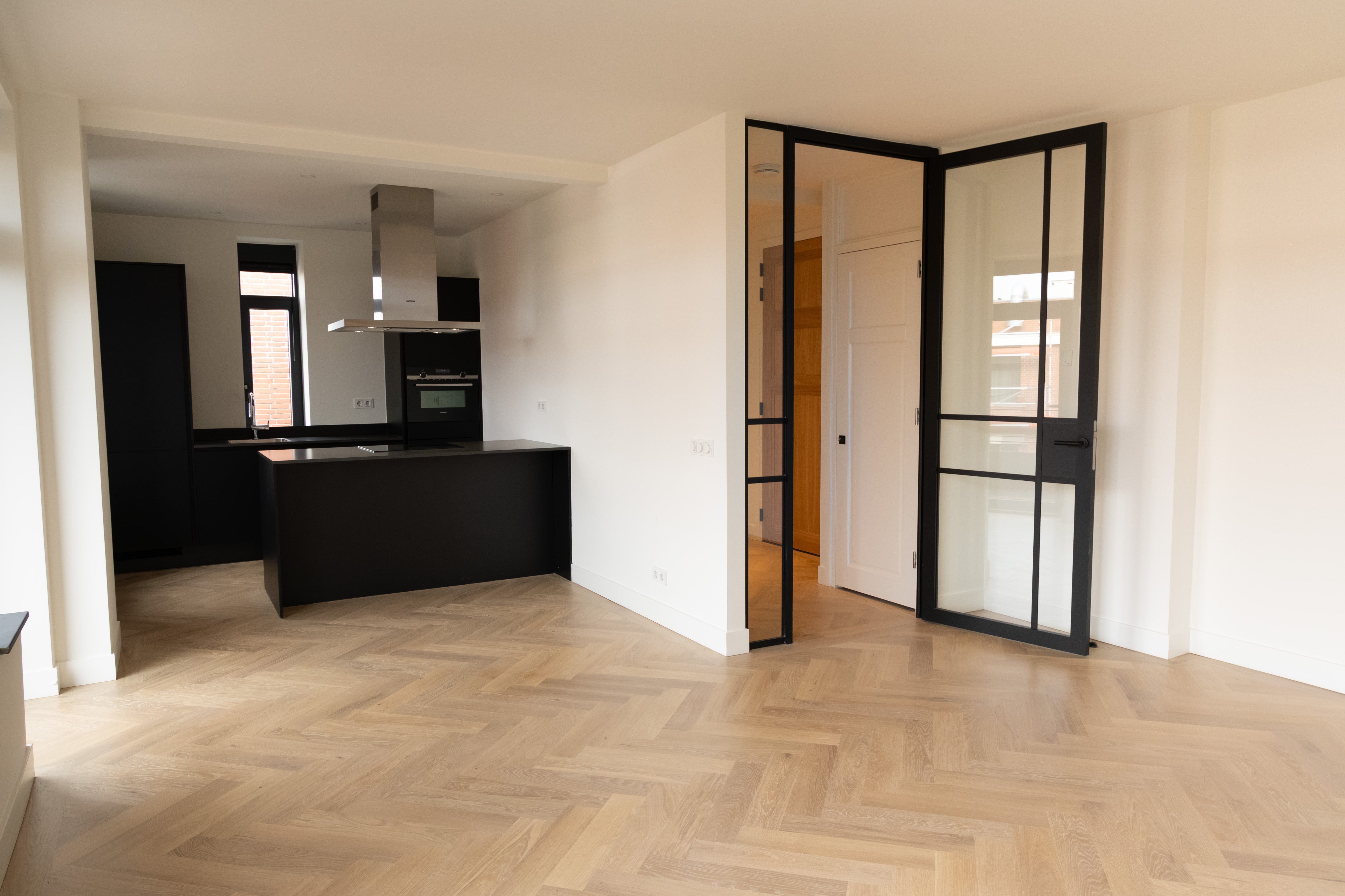 Appartement Van Stolkweg in Den Haag
