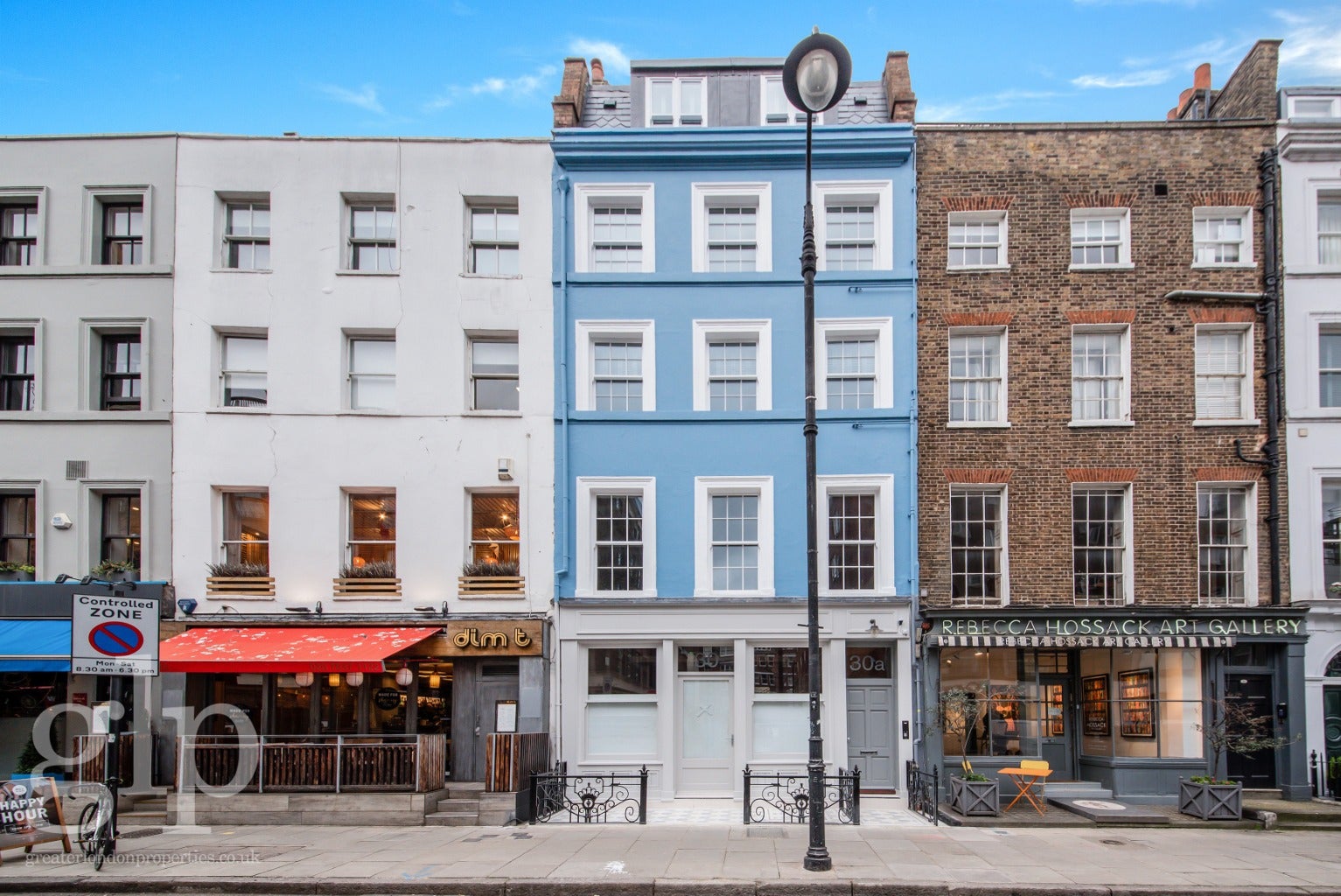 Flat Charlotte Street in Greater London