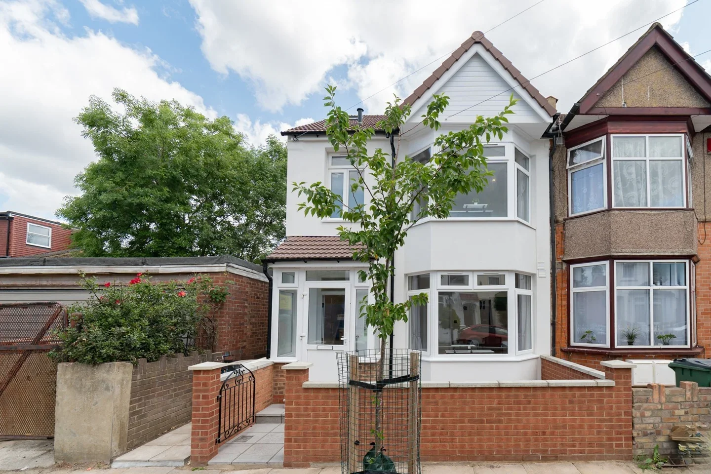 Room Frognal Avenue in Greater London
