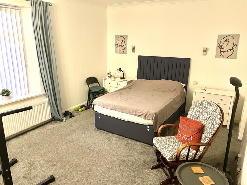 Room Lower York Street in Wombwell